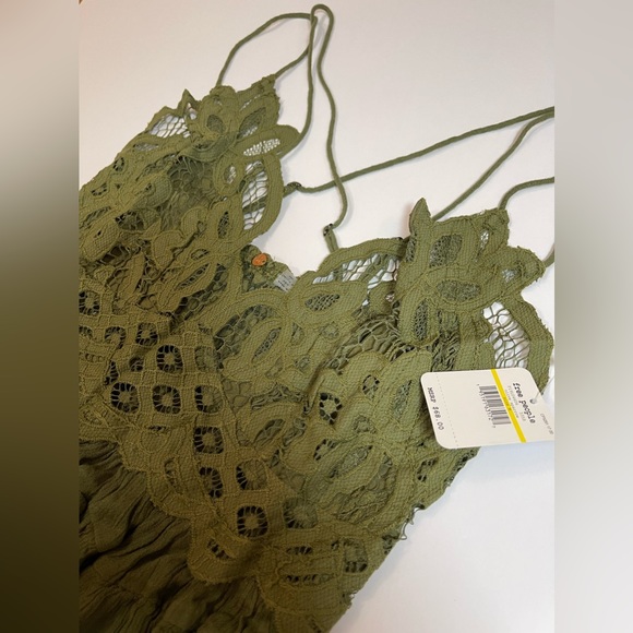 #137 Free People NWT Adella Cami Olive Green Lace Ruffled Tank Top - Picture 5 of 7